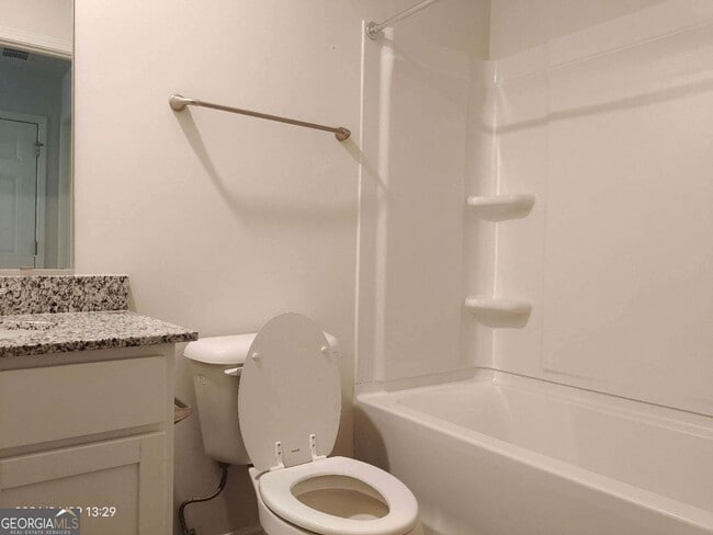 Building Photo - 538 Pemberton St