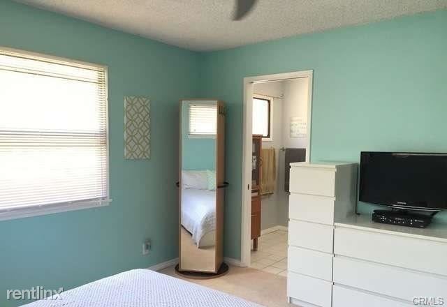 Building Photo - 3 br, 2 bath House - 20532 Varsity Dr