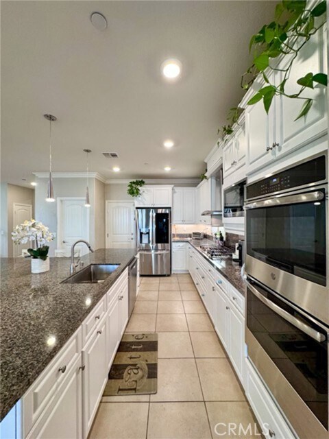 Building Photo - 45725 Middle Gate Ct