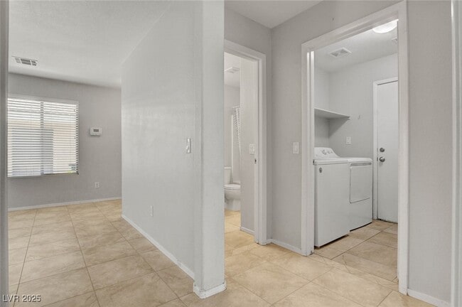 Building Photo - 5028 Nardini Ave