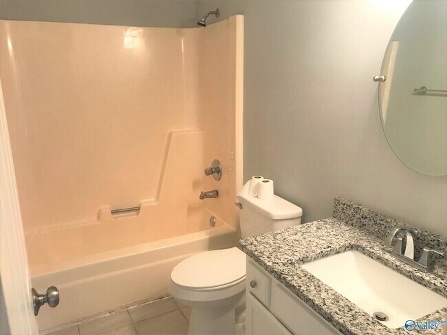 Building Photo - 104 Potomac Cir