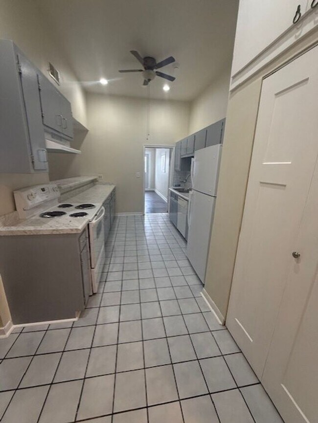 Building Photo - Updated 3 Bed for Rent in Downtown West Bend