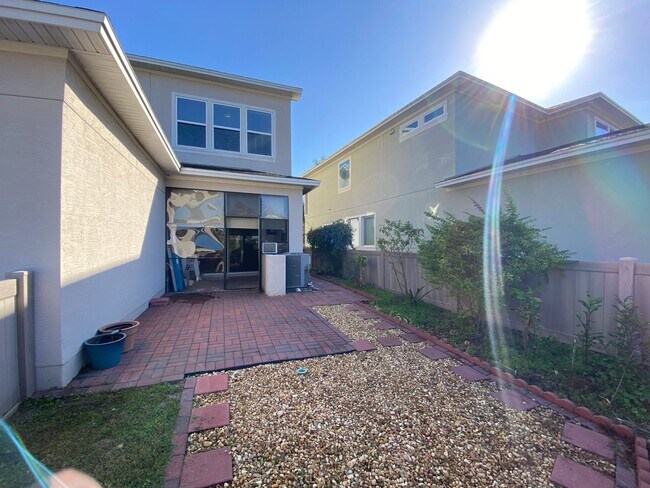 Building Photo - Beautiful 3 bedroom, 2.5 bathrooms  located in The Preserve of Oviedo on the Park