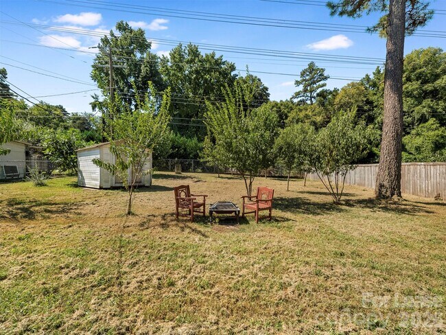 Building Photo - 5208 Furman Pl