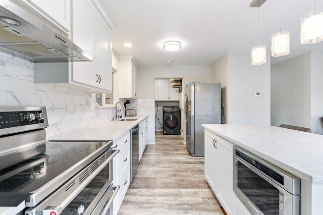 Building Photo - 2237 SE 139th Ave