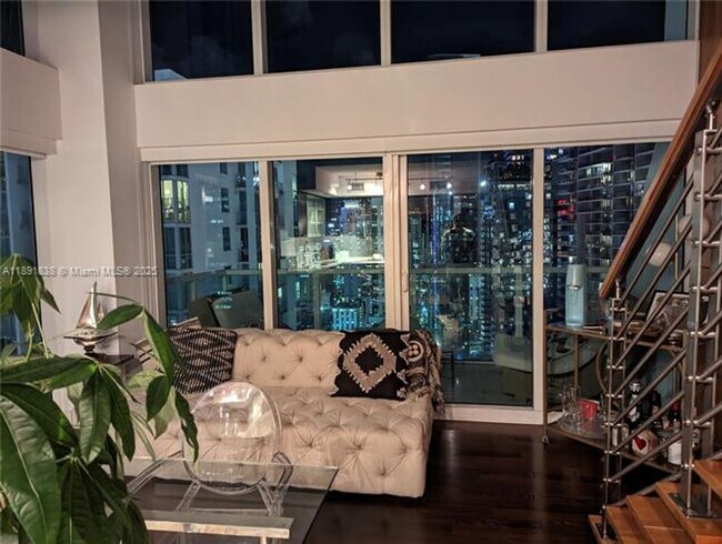 Building Photo - 41 SE 5th St