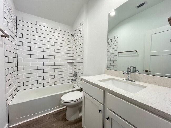 Building Photo - 14206 Black Cyn Ln