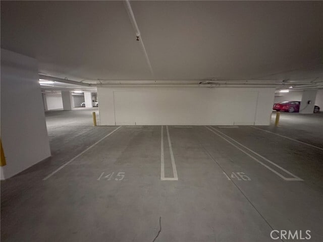 Building Photo - 5068 Scholarship