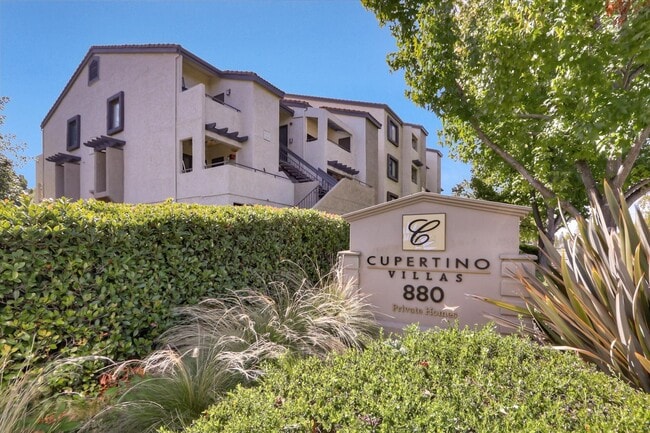 Building Photo - 880 E Fremont Ave