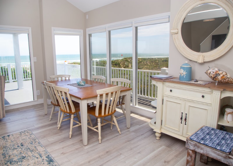 Building Photo - 10035 Seabreeze Dr