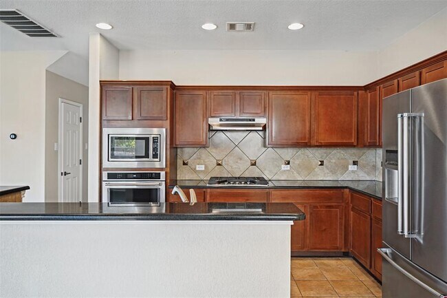 Building Photo - 15417 Staked Plains Loop