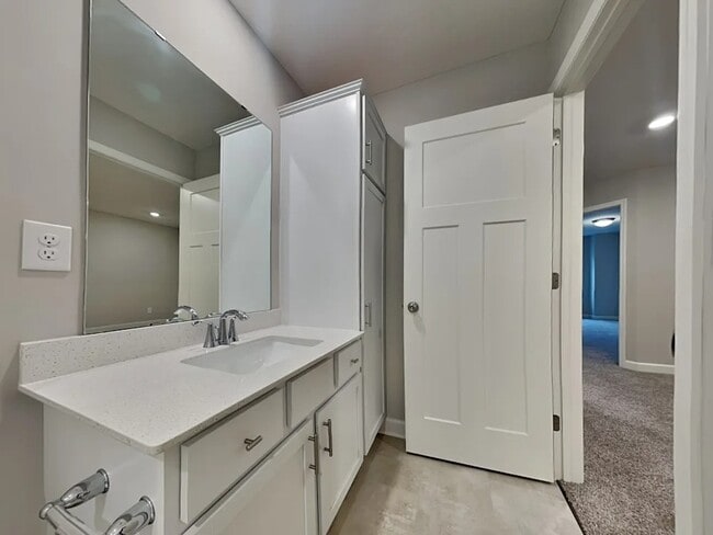 Building Photo - 1263 142nd St E