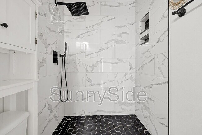 Building Photo - 2431 Marcasite Loop