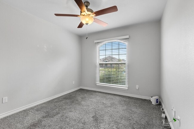 Building Photo - 7714 Pruet Dr