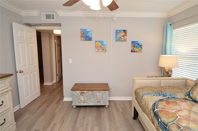 Building Photo - 4908 38th Way S