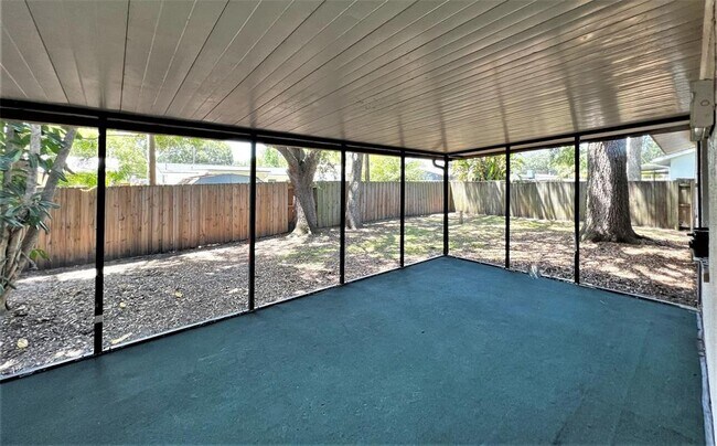 Building Photo - 1225 Rosewood St