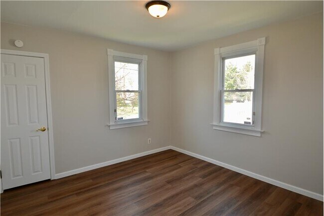 Building Photo - 13 Massachusetts Ave