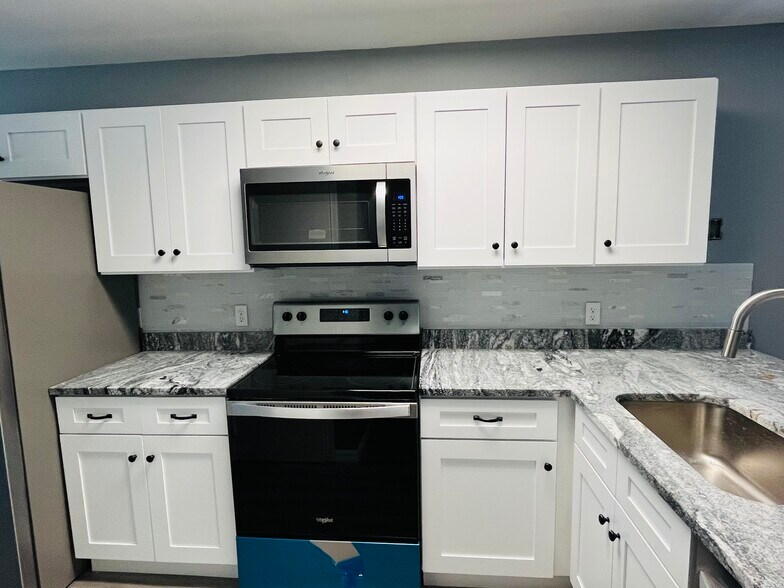 Building Photo - 1605 Cobbler Dr