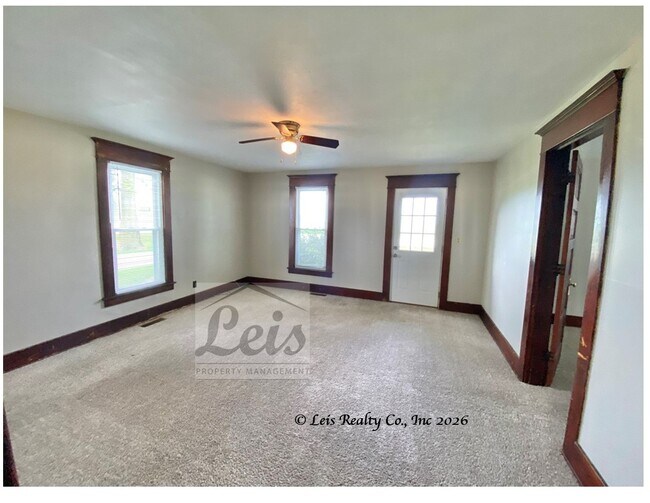 Building Photo - 2837 OH-47