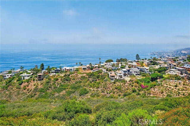 Building Photo - 865 Quivera St