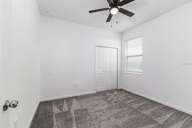 Building Photo - 1121 Deepwater Cir