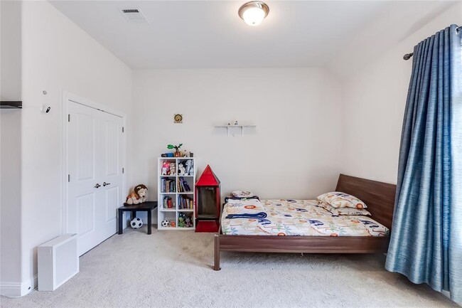 Building Photo - 8416 Evelina Trail