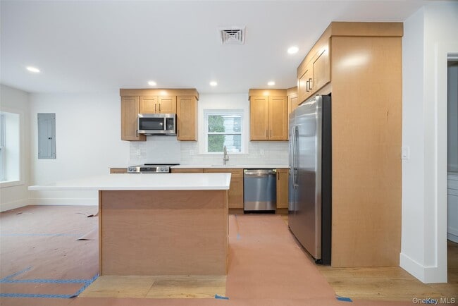 Building Photo - 1 Dean Pl