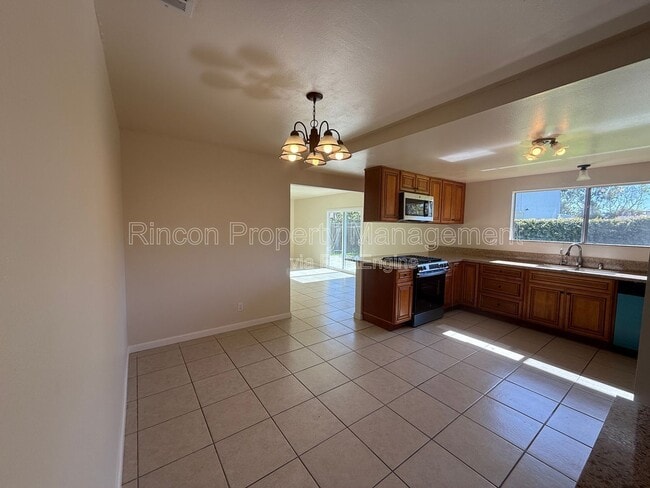 Building Photo - 3260 Taffrail Ln