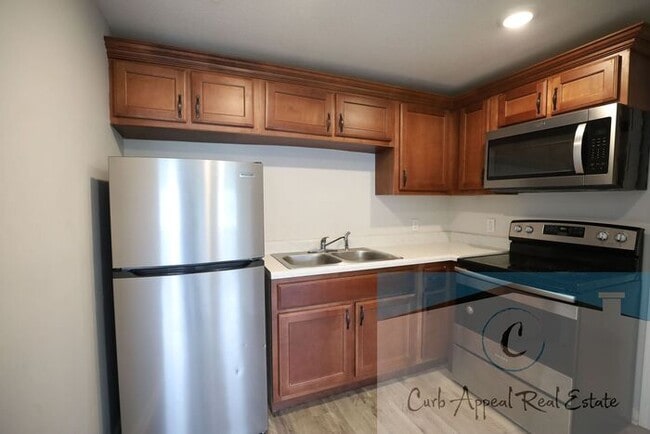 Building Photo - Newly remodeled 1 bedroom 1 bathroom