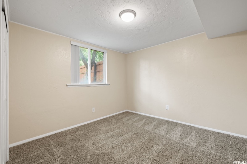 Building Photo - 1730 W Baroness Pl