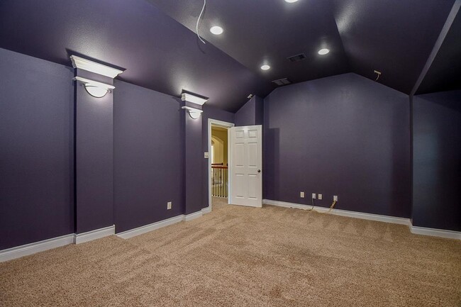 Building Photo - 14210 Mopan Springs Ln