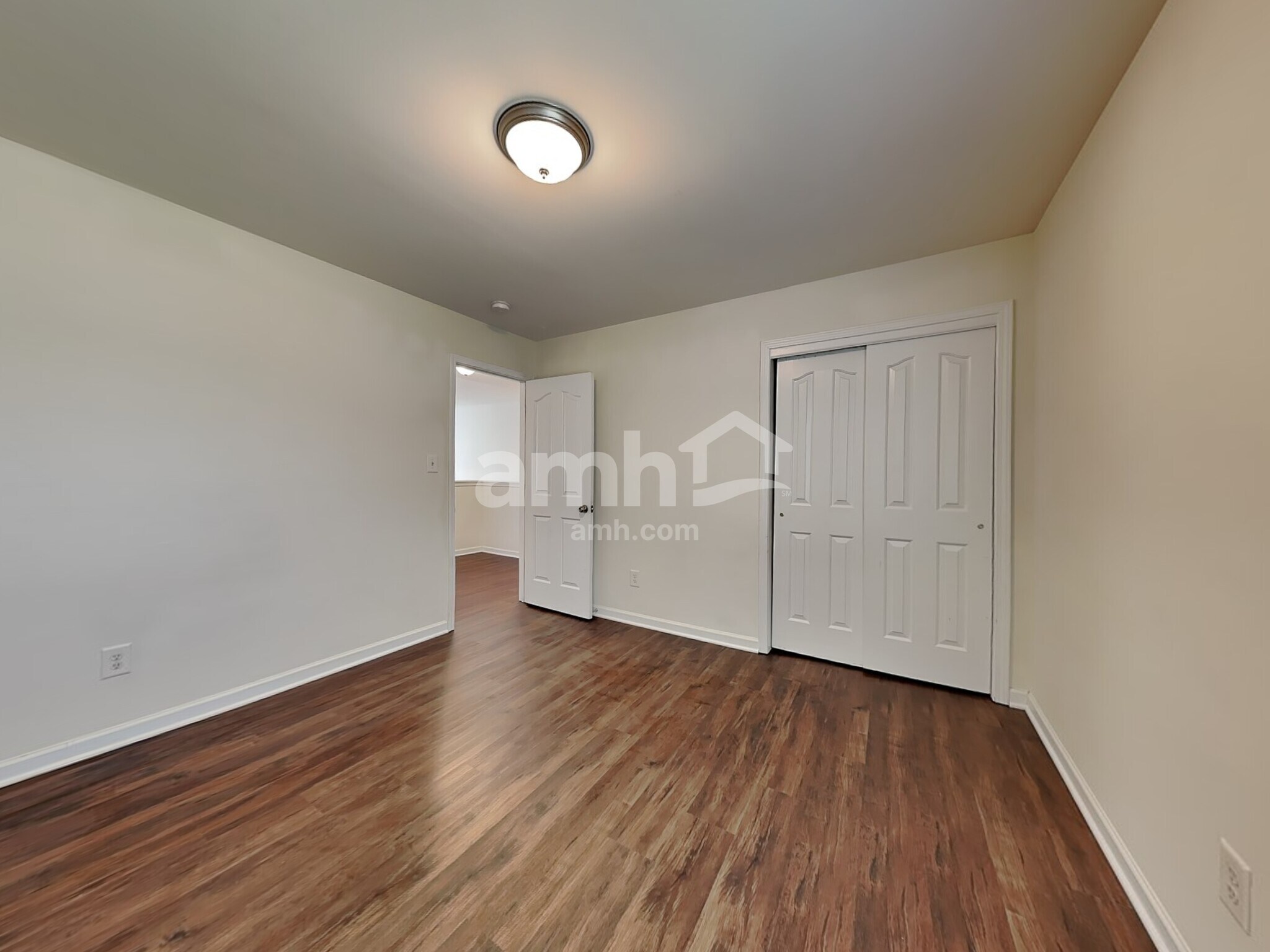 Building Photo - 1416 Paulonia Way