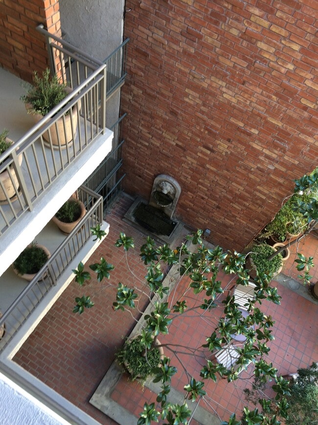 1440 Veteran Ave 1440 Veteran Ave Los Angeles CA 90024 Apartment Finder