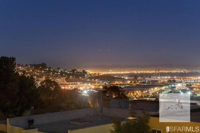 Building Photo - Bernal Heights Oasis: Stunning Renovated View Home with Modern Chic Open House Sunday 1/18 2-4