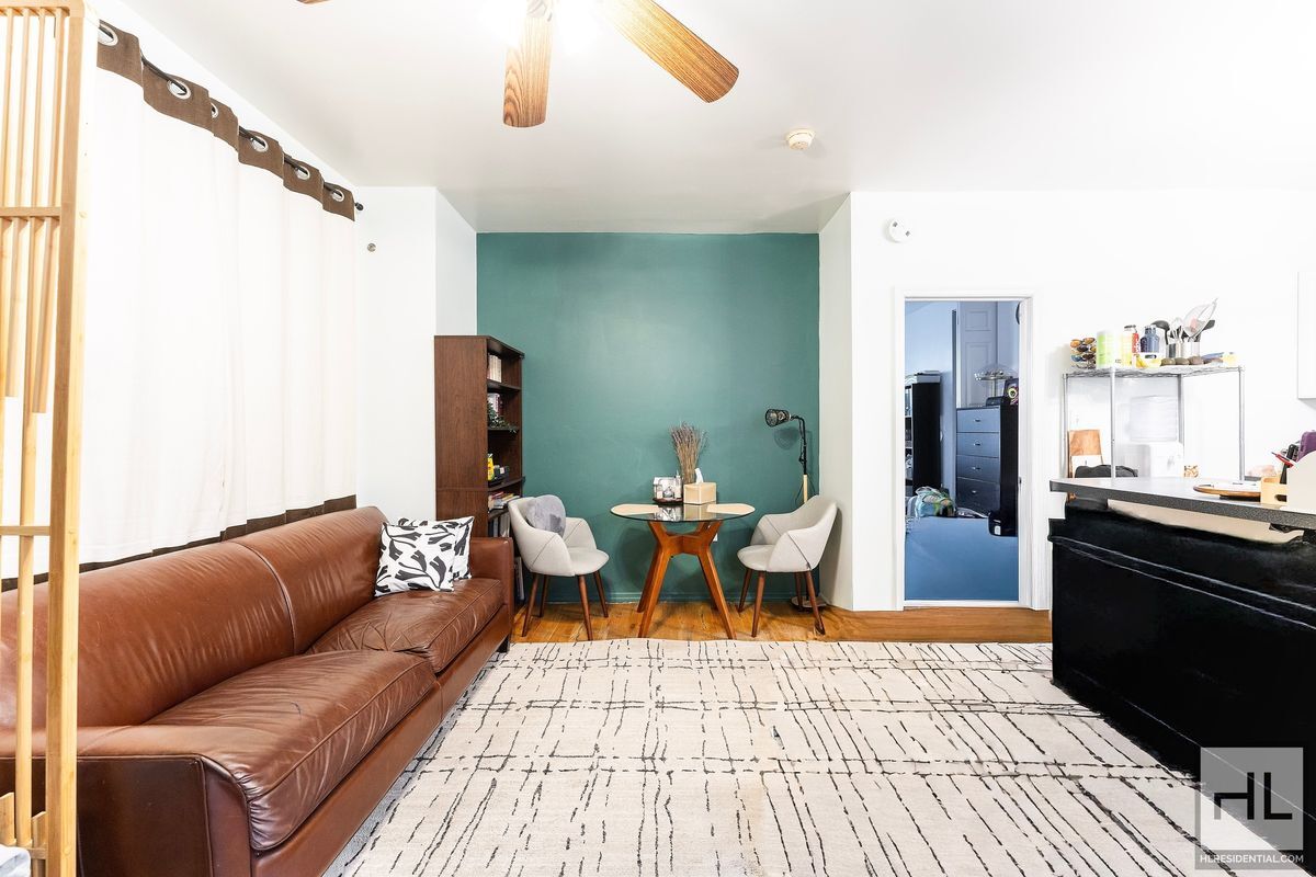 Building Photo - 11 STREET