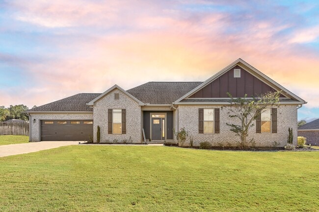 Primary Photo - 103 Allisha Ct