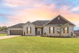 Building Photo - 103 Allisha Ct