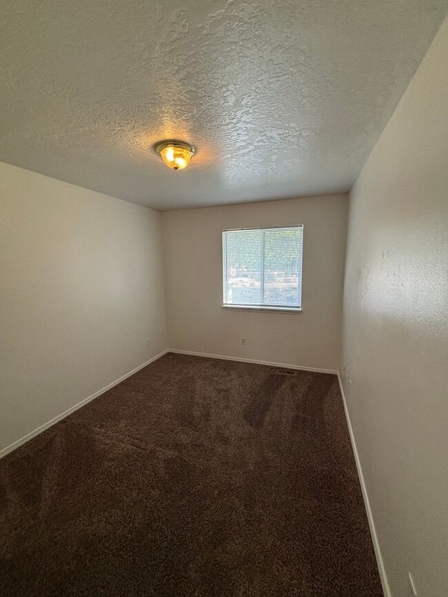 Building Photo - 3484 W Vela Pl