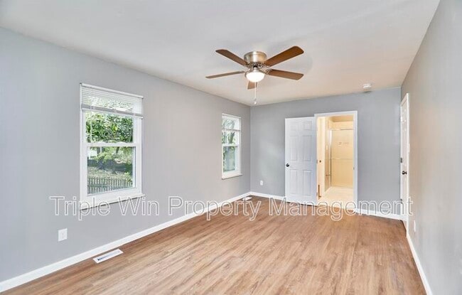 Building Photo - 1661 Rishon Hill Dr