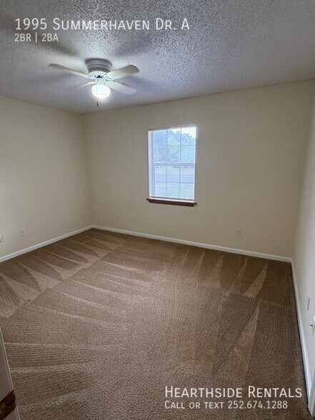 Building Photo - 1995 Summerhaven Dr