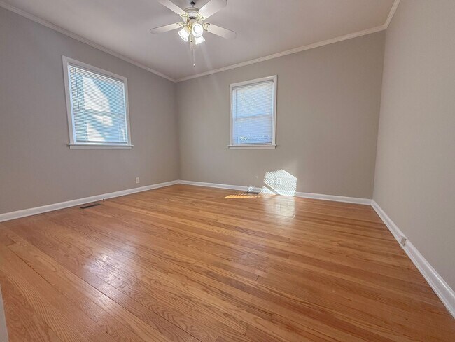Building Photo - Spacious 3 Bedroom Home with Limited-Time $500 Move-In Special