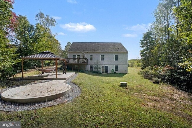 Building Photo - 8052 Buckthorne Run