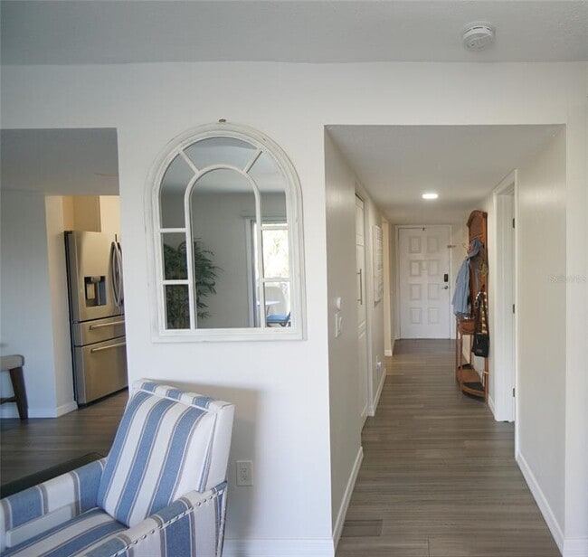 Building Photo - 6325 Newtown Cir
