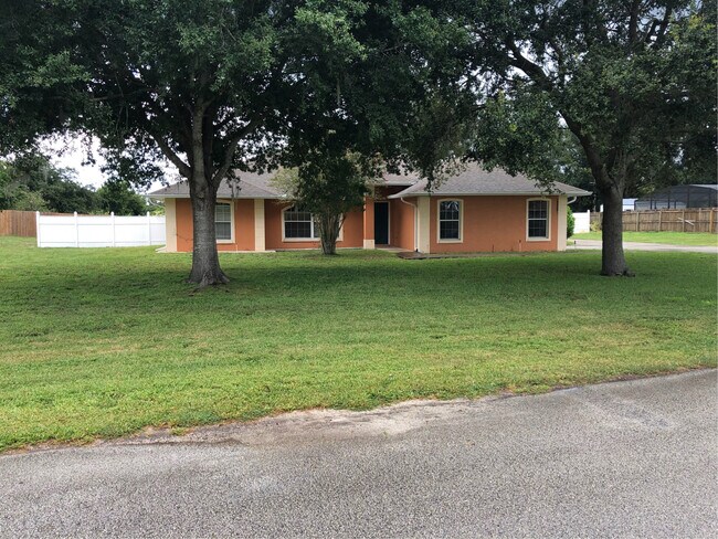 Building Photo - 11649 Audubond Ln