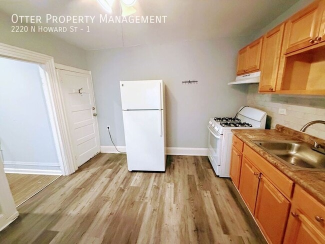 Building Photo - 2220 N Howard St