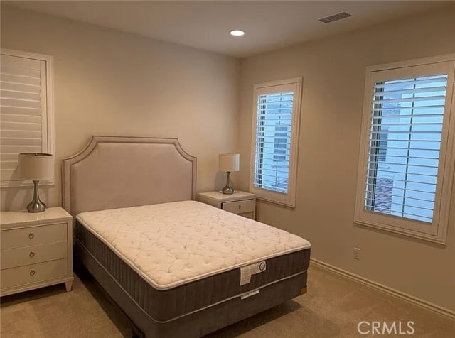 Building Photo - 10 Hawkeye