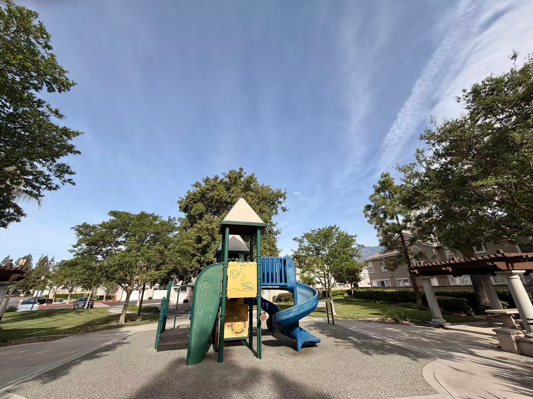 Building Photo - 11450 Church St