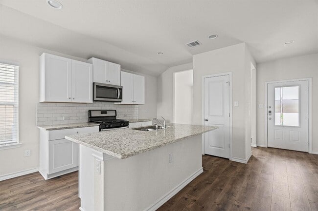 Building Photo - 388 Arbor Hills