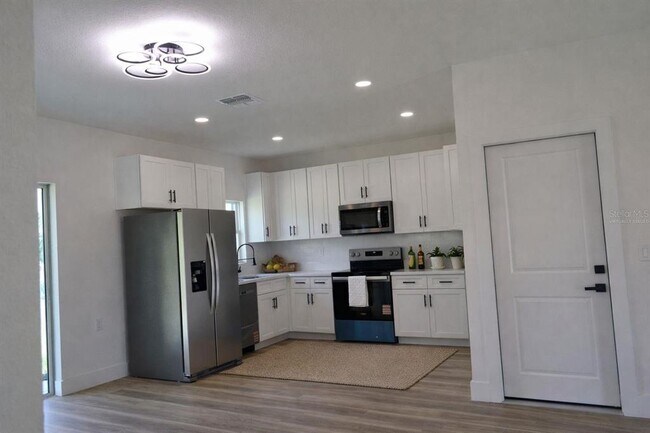 Building Photo - 14787 SW 26th Ln