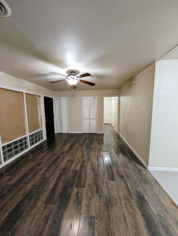 Building Photo - 4009 Kentucky St